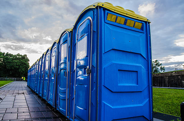 Portable Toilet Options We Offer in Guttenberg, NJ